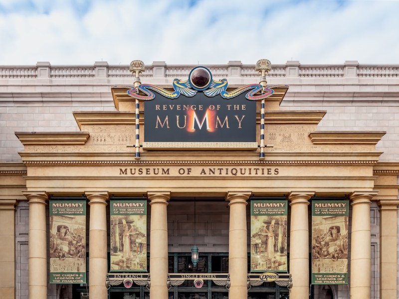 Woman died after riding Universal’s Revenge of the Mummy, report says