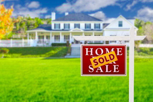 How Cash Buyers Quietly Took Over Florida’s Coastal Housing Markets