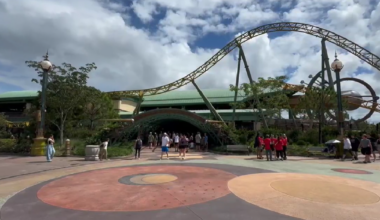 Stardust Racers roller coaster stalls at Epic Universe amid cold, windy weather