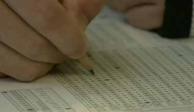 Florida’s test scores decline as nation struggles with student performance