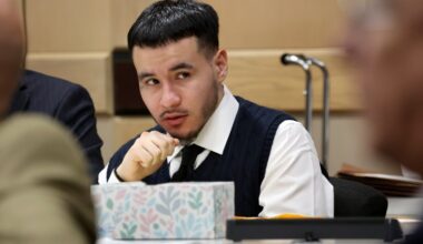 Hollywood cop killer seeks to vacate guilty plea