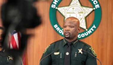 On Broward Sheriff, Deerfield Beach got it right