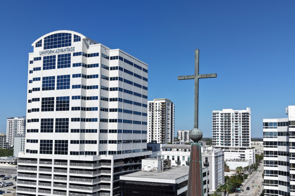Fort Lauderdale might buy tower to save money on new City Hall