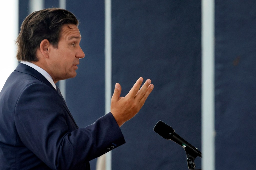 Letters: The company DeSantis keeps | Judge writes on rule of law