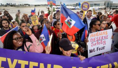Union workers rally at Fort Lauderdale airport to extend protection status for Haitian migrants – Sun Sentinel