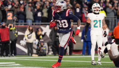 Dolphins season closes with blowout loss to Patriots