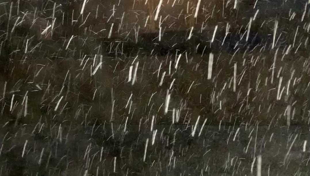 Gulf effect flurries in Florida? It's rare, but it can happen