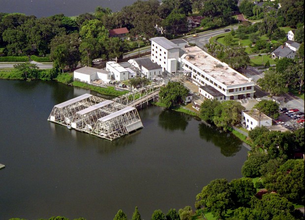 Photographed April 19, 2004, an aerial view of the massive metal structure at Fort Gatlin, which was then the U.S. Navy's sonar lab, on Lake Gem Mary in Orlando. (Joe Burbank/Orlando Sentinel)