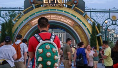 Epic Universe lifts Comcast theme-park numbers, report says