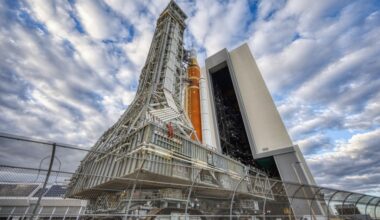 NASA’s Artemis II rocket rolls to the launch pad at Kennedy Space Center – Orlando Sentinel