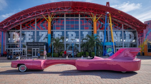Media preview of the restored guitar-shaped car that belonged to Elvis Presley, that is on display in the Orlando Auto Museum at Dezerland Park, on Thursday, January 8, 2026. (Ricardo Ramirez Buxeda/Orlando Sentinel)