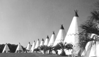 How Orlando, theme parks got so big