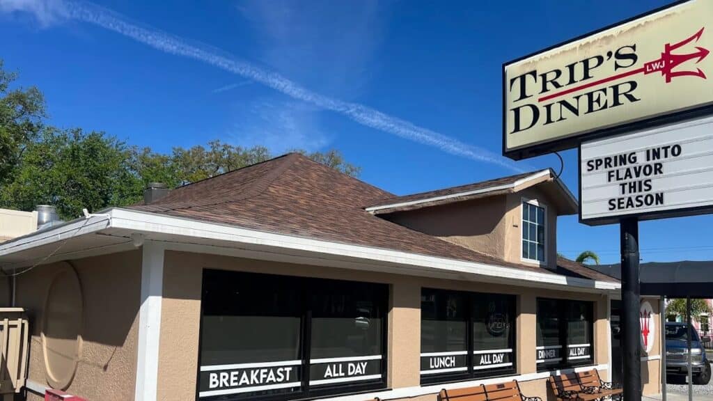 Outside of Trip's Diner in Tampa