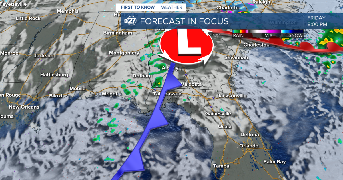 Brief warm up and spotty showers to end the week