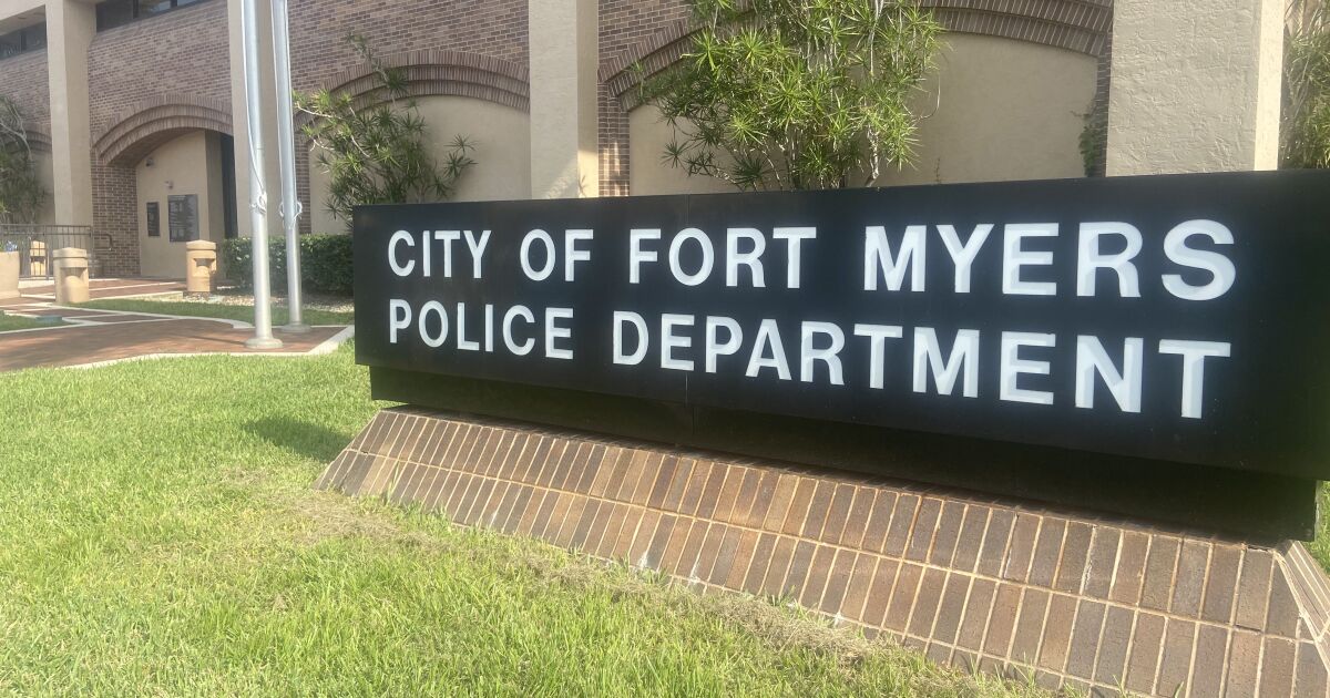 Man in Fort Myers police custody dies after apparent self injury, police say