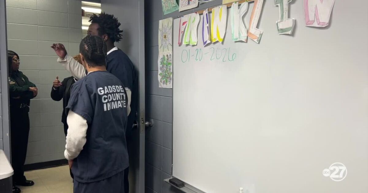 No cost internet program helps children of inmates stay in school