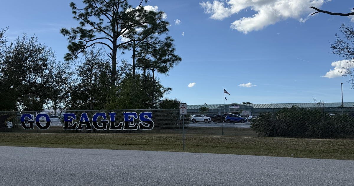 Cape Coral 5-year-old unknowingly takes gun to school; father arrested