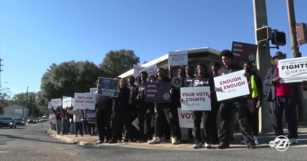Tallahassee neighbors march against gun violence on MLK Day