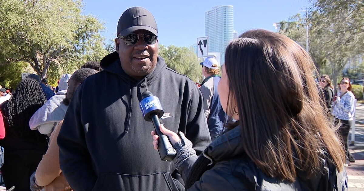2026 St. Pete MLK parade draws big crowds to downtown