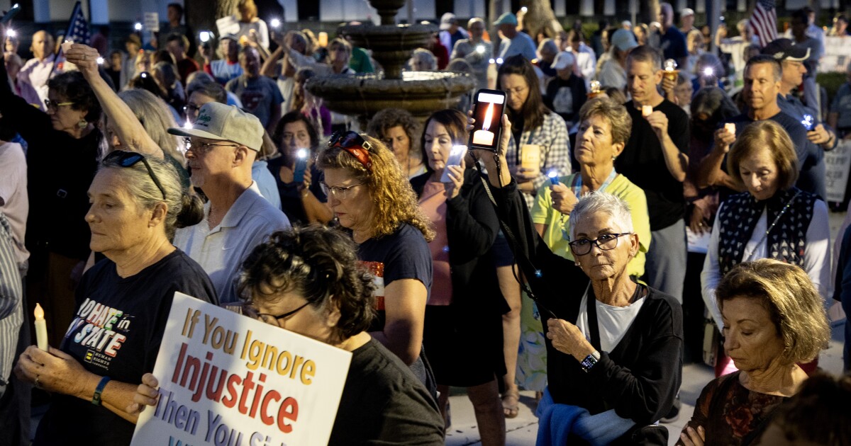 Protests held Saturday in Fort Myers, Naples to decry ICE shooting of Renee Nicole Good