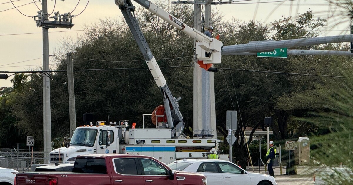 More than 1,200 without power in south Lee County; FPL on scene