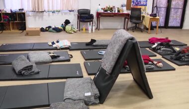 Cold weather shelters open as Bay Area braces for freezing temperatures