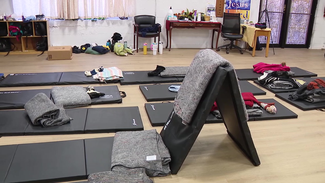 Cold weather shelters open as Bay Area braces for freezing temperatures