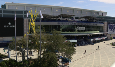 Tampa Bay Lightning to stay at Benchmark Arena through 2043