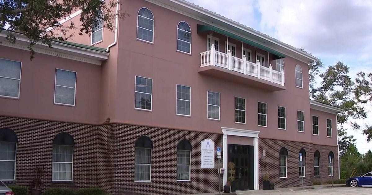 Florida couple sues IVF clinic after wrong embryo implanted, lawsuit says