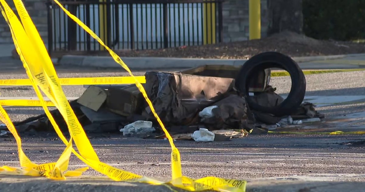 Crash, vehicle fire shuts down part of southbound Orange Blossom Trail, FHP says