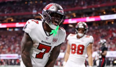 Bucs insider predicts Tampa Bay will poach an elite RB from a hated NFC South rival