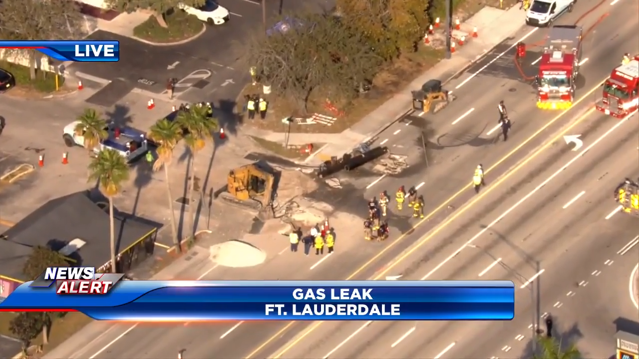 Crews work to gas leak in Fort Lauderdale; 2 WB lanes on Sunrise Blvd closed - WSVN 7News | Miami News, Weather, Sports