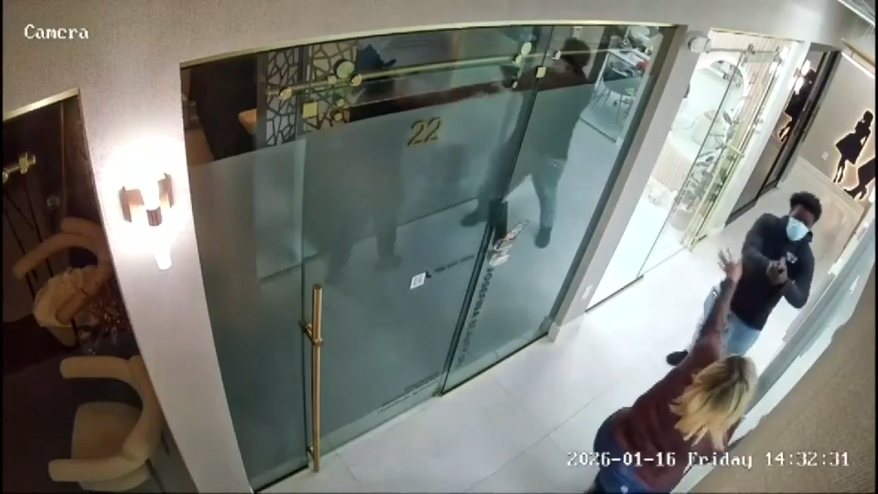 Man arrested after he stalked, shot his ex-girlfriend in the leg inside Miami beauty salon - WSVN 7News | Miami News, Weather, Sports