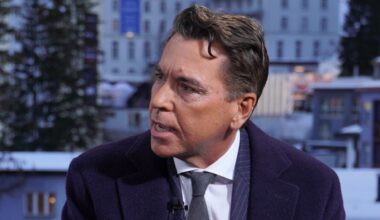 Tech investor Orlando Bravo says software is 'oversold'