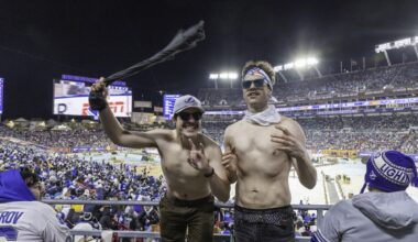 Photos: At NHL Stadium Series, Tampa Bay Lightning fans get the best game ever