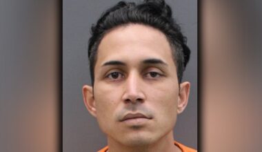 Lyft driver accused of choking and threatening to kill passenger