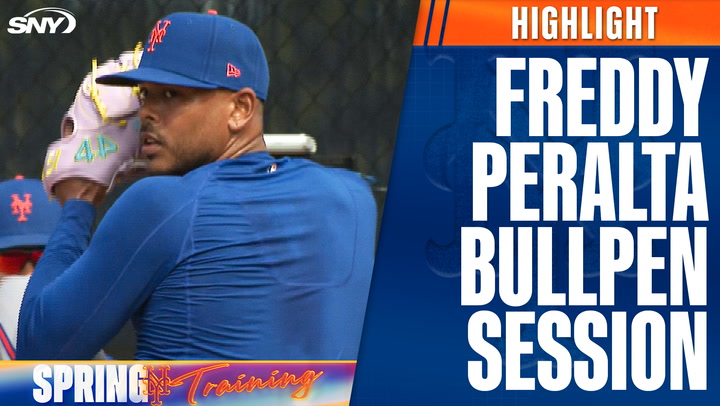 See new Mets starter Freddy Peralta throw first bullpen session in Port St. Lucie