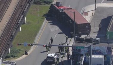 Tractor-trailer rollover crash leaves 1 hospitalized, road closed in Brownsville