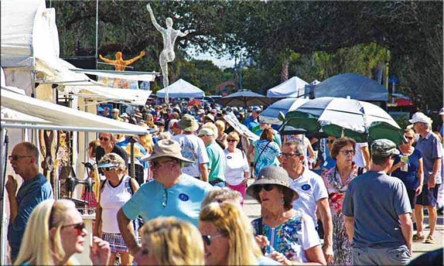 The crowd at Bonita Springs National Art Festival.