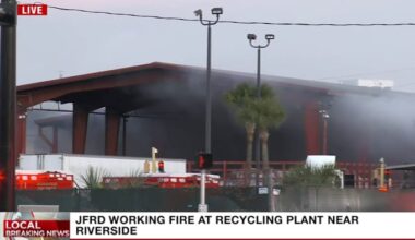 JFRD crews work to put out fire at cardboard recycling plant near Riverside