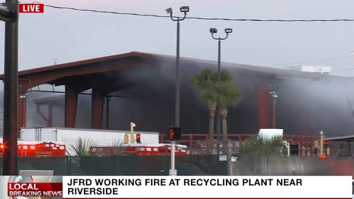 JFRD crews work to put out fire at cardboard recycling plant near Riverside