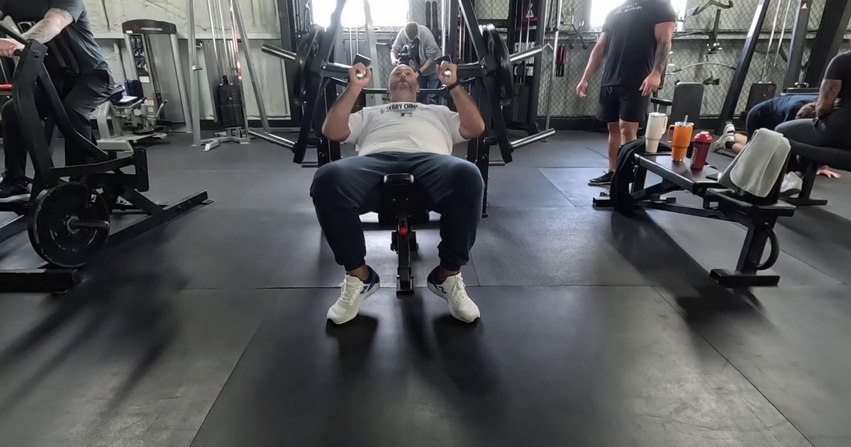 Tampa father shares 150-pound transformation in new book: ‘Not done yet’