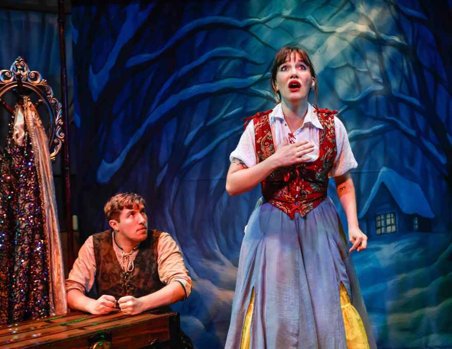 Florida Studio Theatre Promotional Photo for 'Snow White'