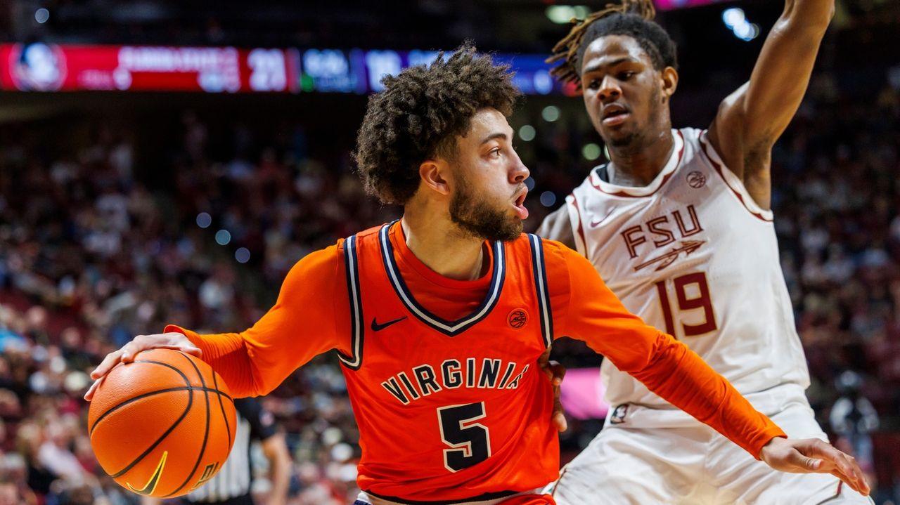White scores 19 as No. 15 Virginia rallies past Florida State 61-58 to win 5th straight