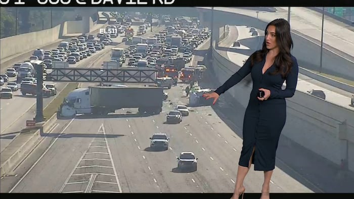 Crash on I-595 in Davie shuts down lanes, closes Davie Road off-ramp