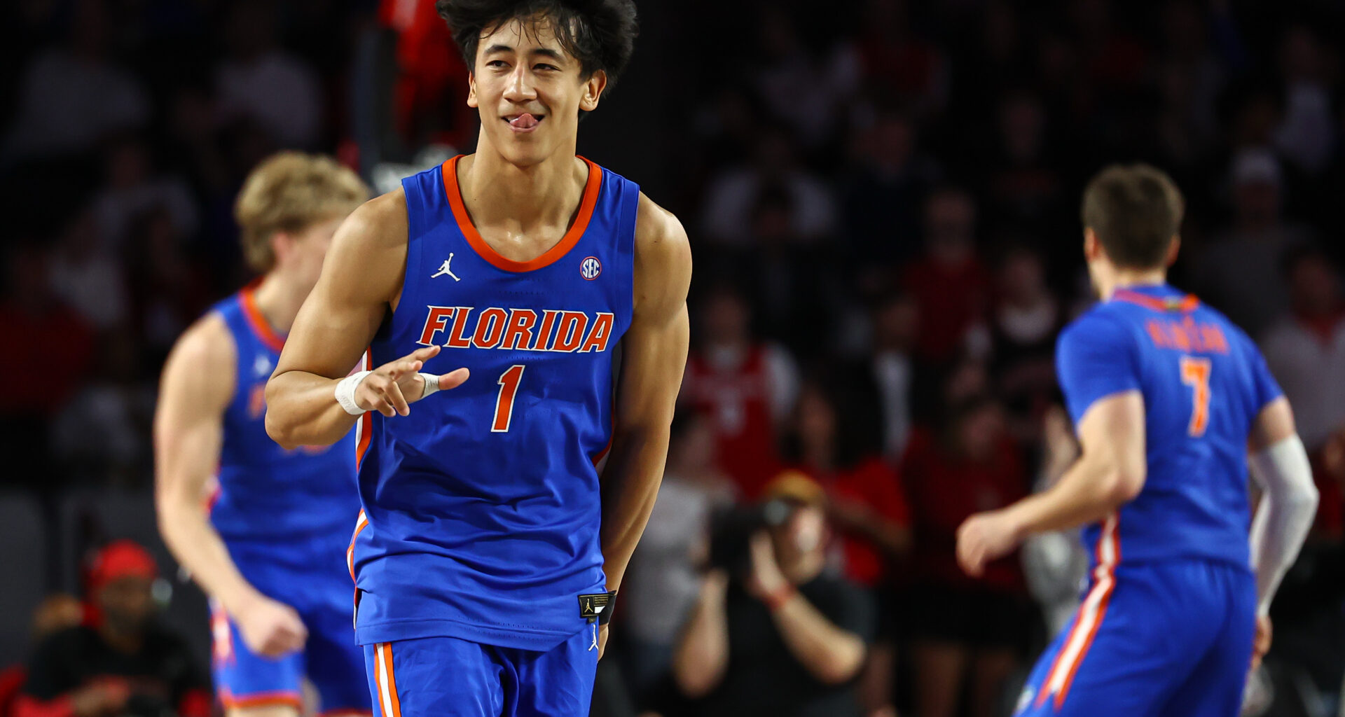 No. 14 Florida romps to another big win, beating Georgia 86-66