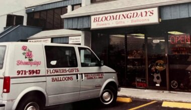 Tampa flower shop marks 40th Valentine's Day after starting as anniversary surprise