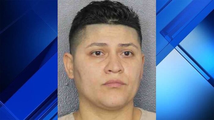 Fort Lauderdale woman accused of impersonating officer during armed road rage incident