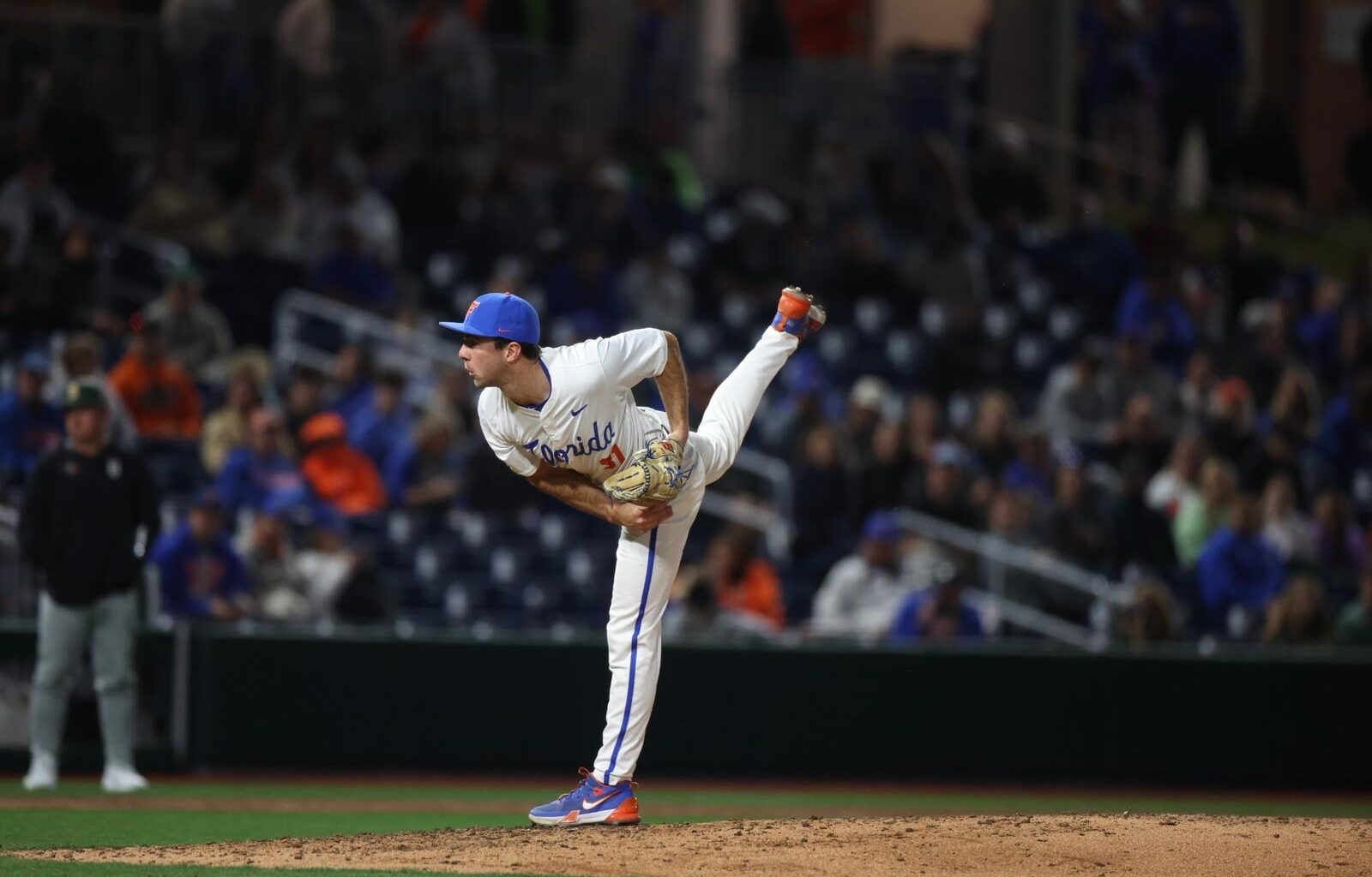 Gators mound huddle (2026 opener vs. UAB)