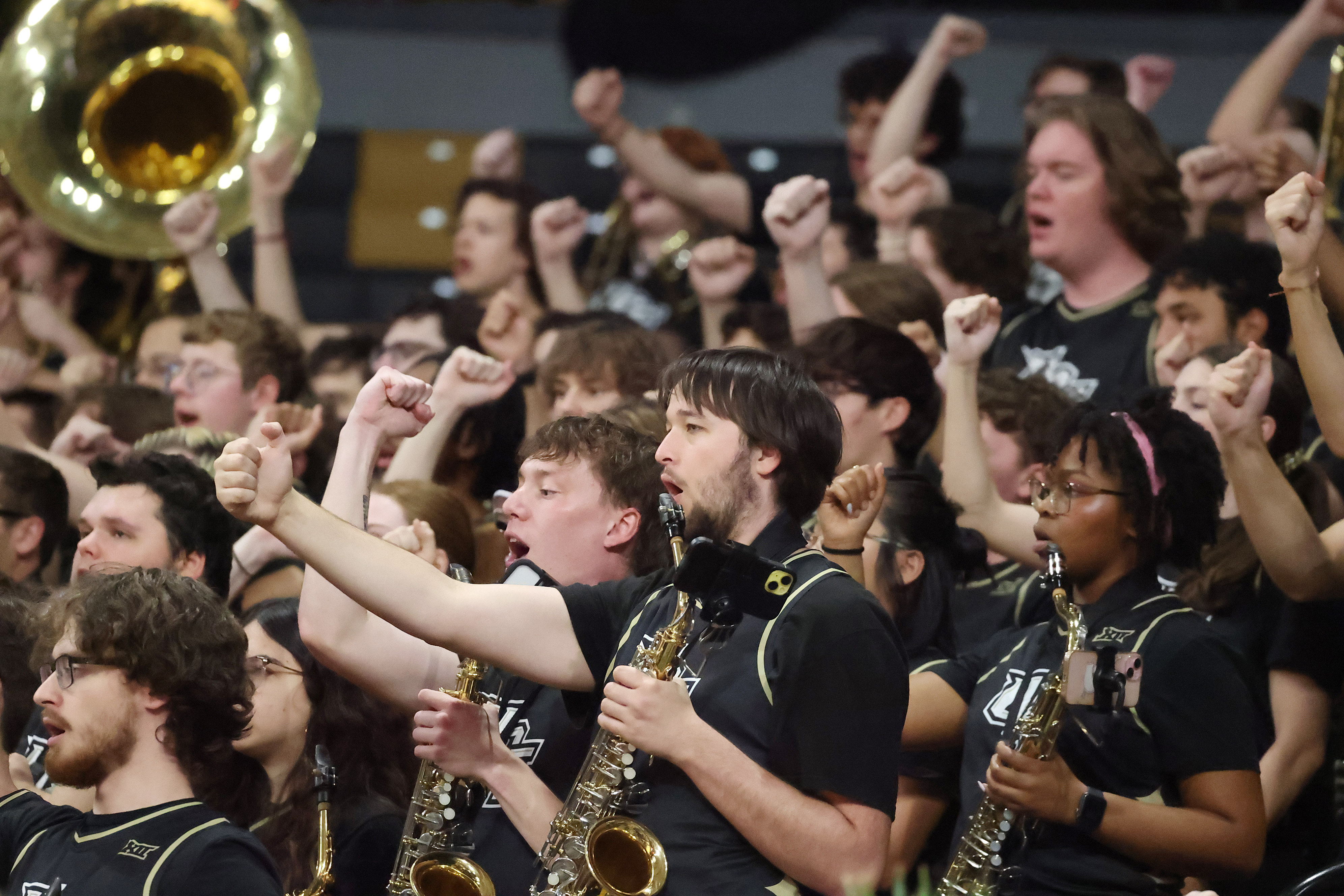 The UCF band cheeers during the West Virginia at UCF...